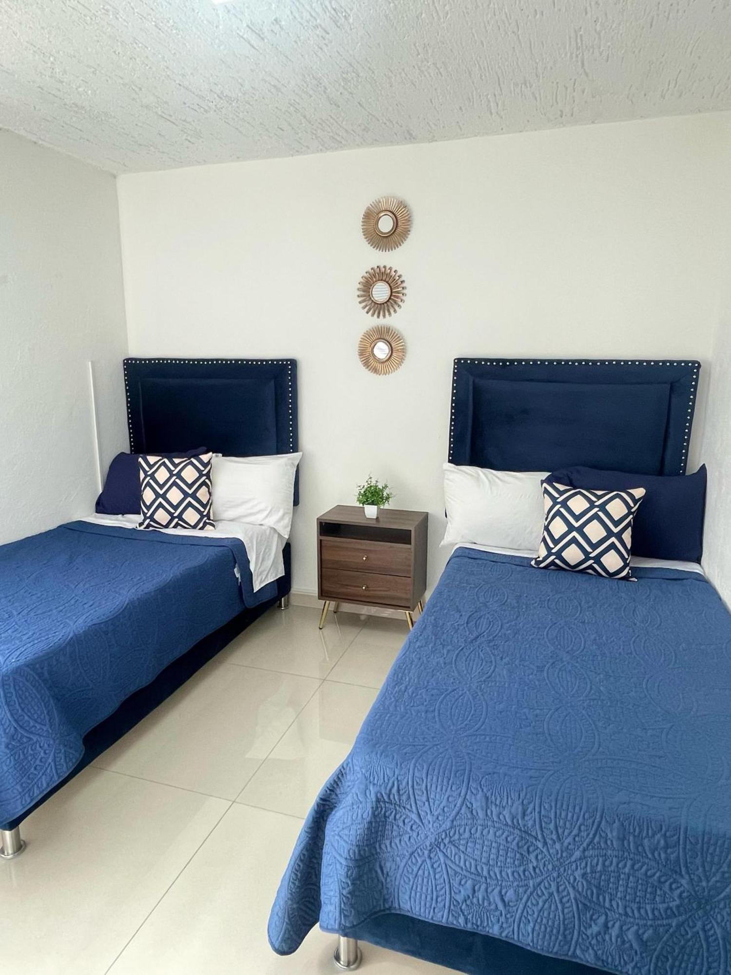 Suites Jacarandas 203 Guadalajara Eksteriør billede